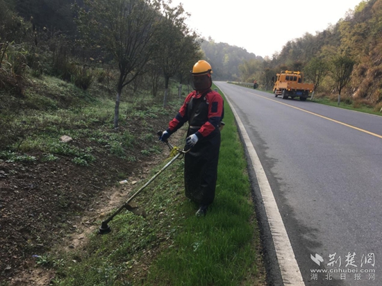 咸安公路 清明3.jpg